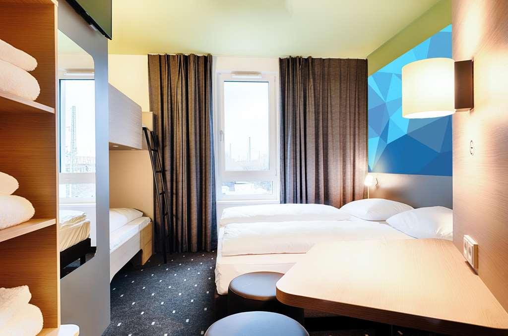B&B Hotel Villingen-Schwenningen Bilik gambar