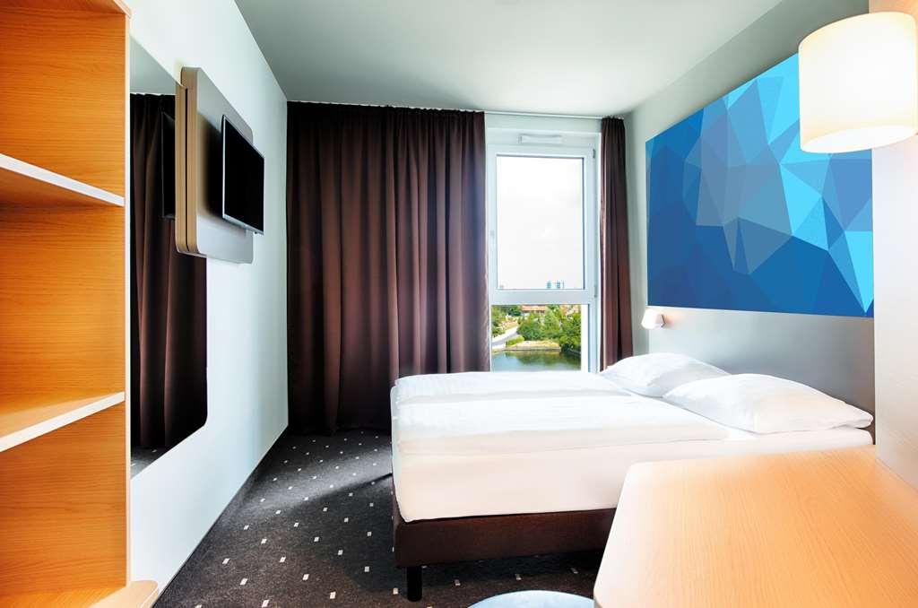 B&B Hotel Villingen-Schwenningen Bilik gambar