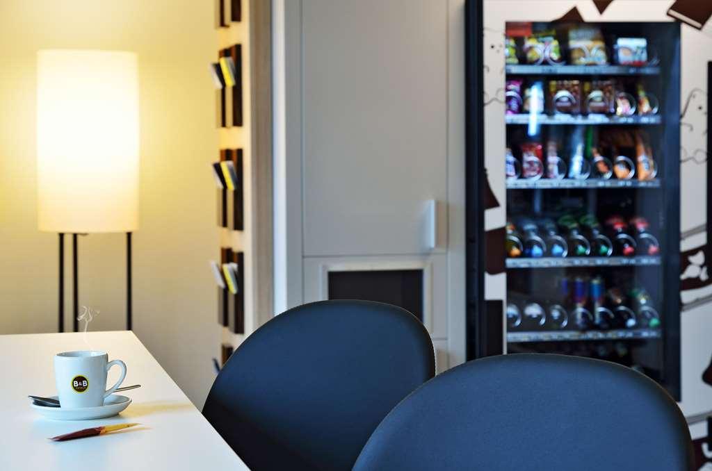B&B Hotel Villingen-Schwenningen Dalaman gambar