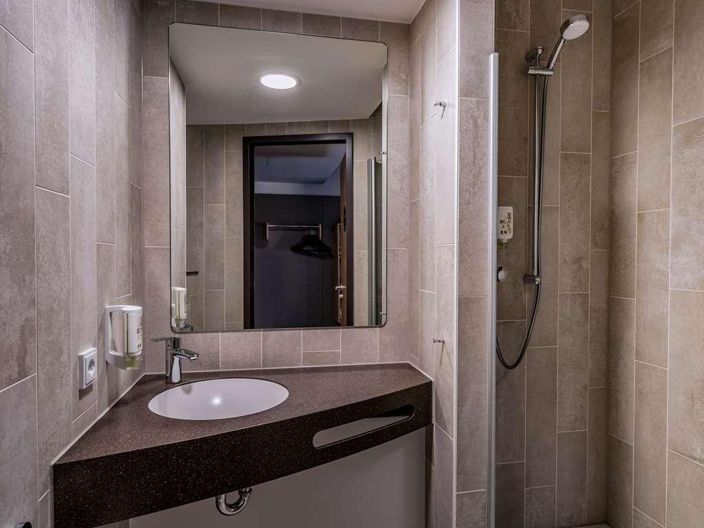 B&B Hotel Villingen-Schwenningen Bilik gambar